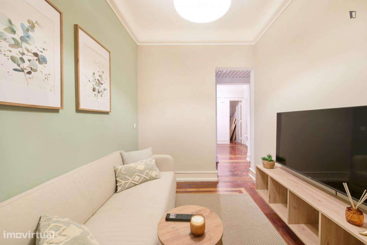 Quarto - localizado em Alameda Lisbon - Grande imagem: 4/10