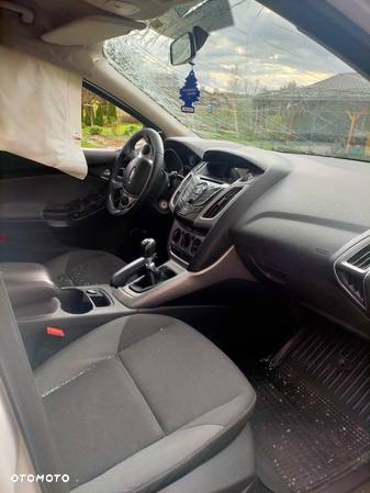 Ford Focus Turnier 1.6 TDCi DPF Trend - 6