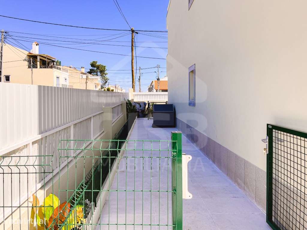 Moradia T3 Quinta do Conde-30