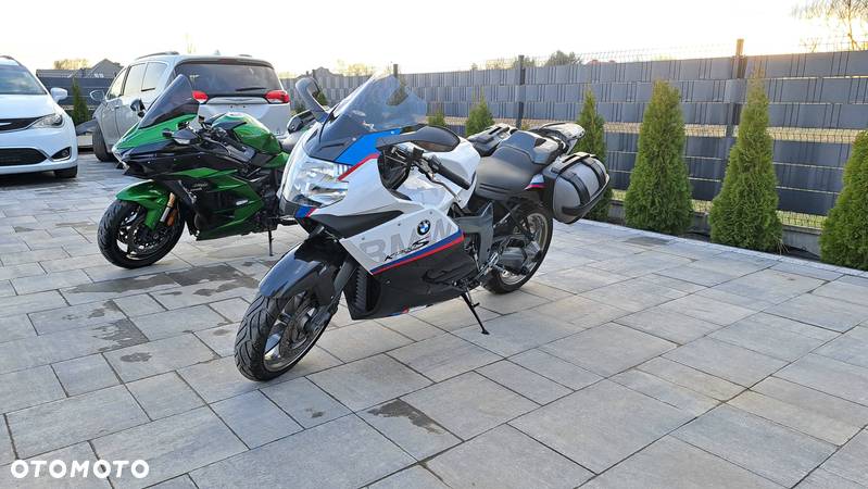 BMW K - 19