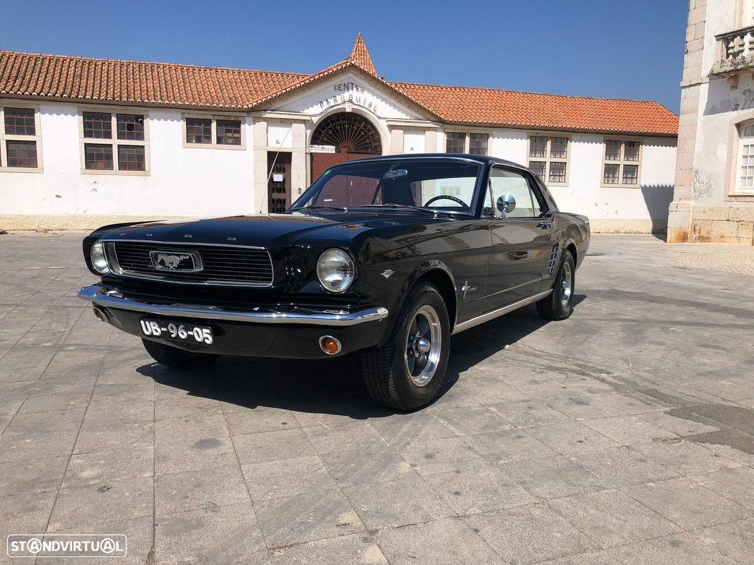 Ford Mustang - 9