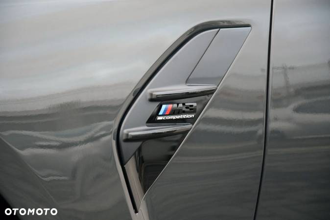 BMW M3 Competition xDrive sport - 13