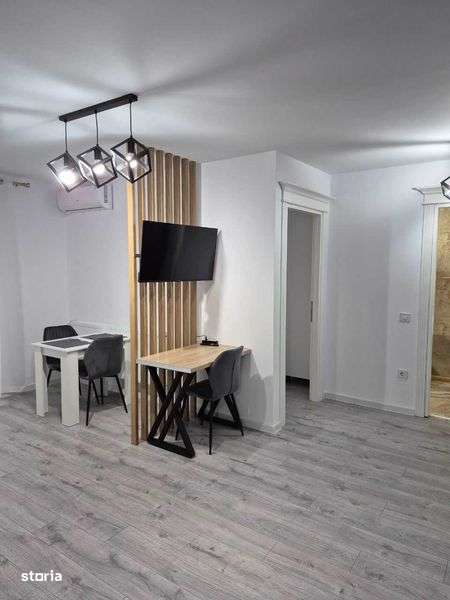 Inchiriez apartament 2 camere Poitiers Towers - Imagine principală: 4/5