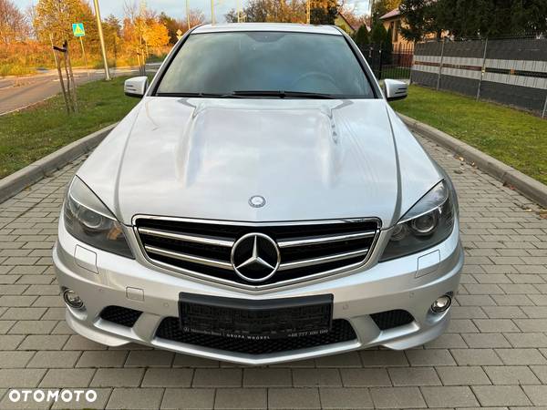 Mercedes-Benz Klasa C 63 AMG 7G-TRONIC - 14