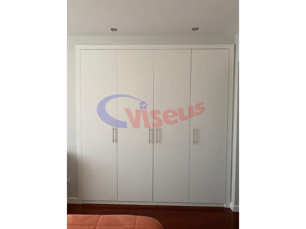 Apartamento T2 Penthouse Mobilado-18