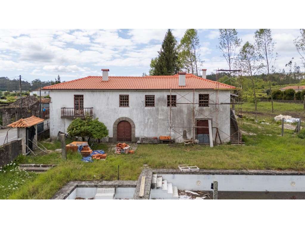 Quinta de Referência próxima da Autoestrada-10