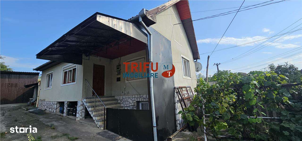 Casă de Vânzare în Berghin 1253mp teren - Imagine principală: 2/13