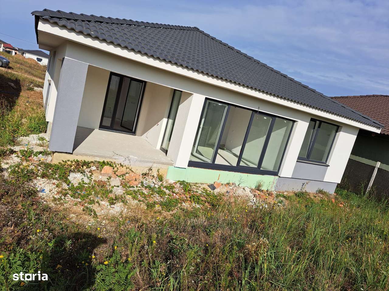 Casă semifinisată plan parter Paleu 3dormitoare,2 băi,bucătărie+living-16