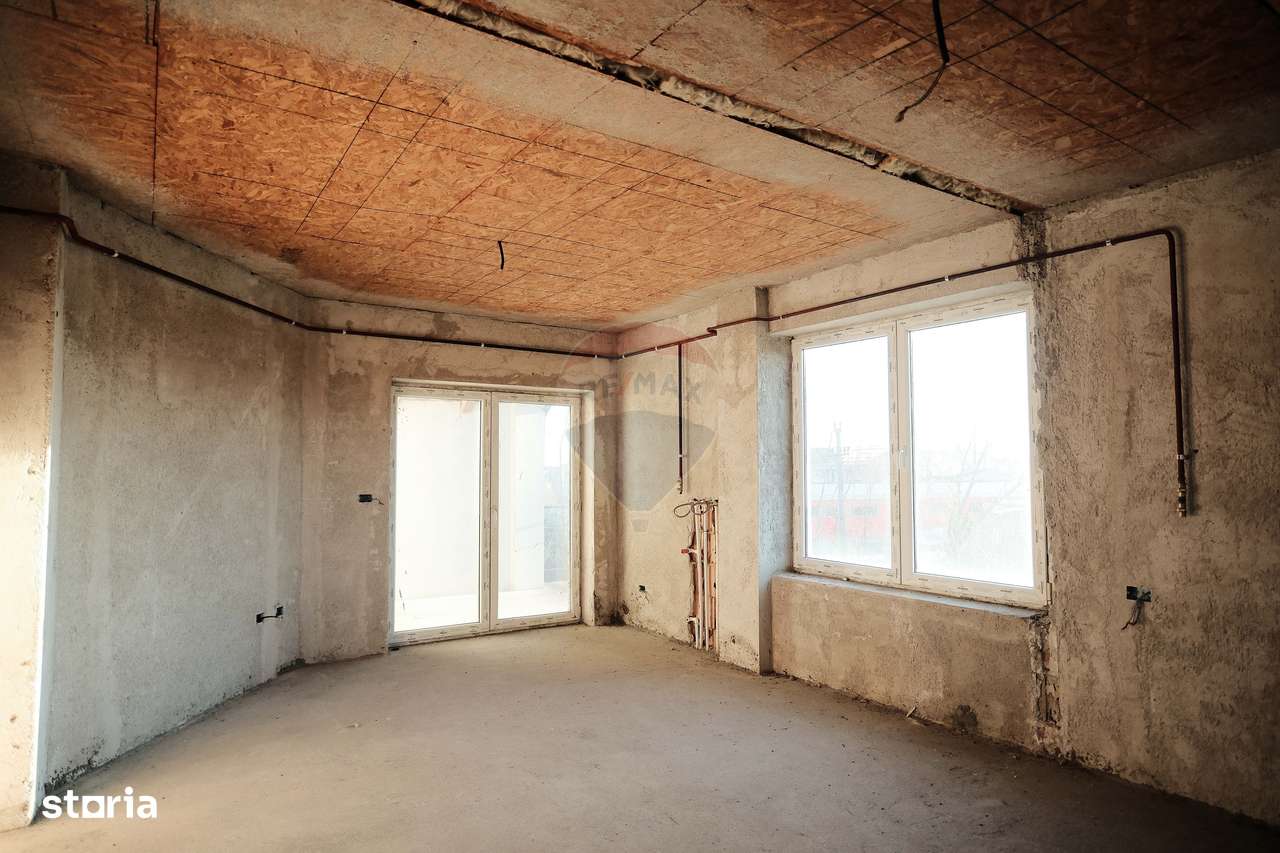 De vanzare bloc la gri format din 9 apartamente-14