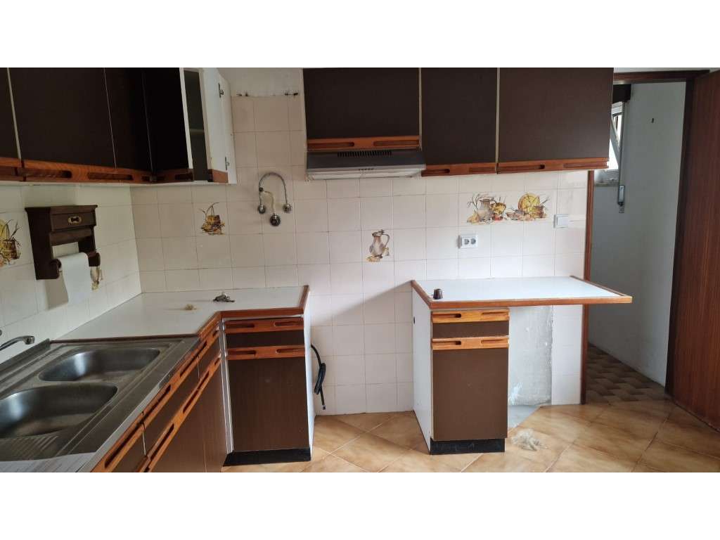 T4 - Bairro do Liceu - Excelentes Áreas-5