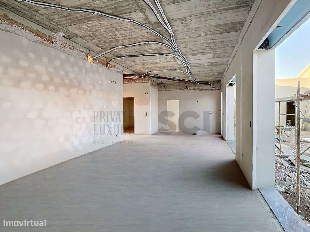 Moradia T4 Azeitão Térrea Isolada com Garagem Piscina-12