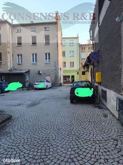 Mieszkanie w ścisłym centrum Prudnika-11