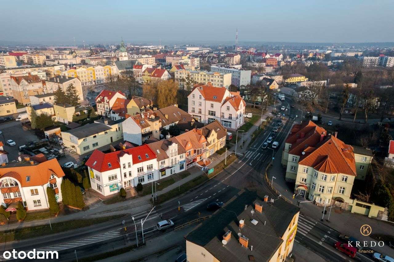 Budynek mieszkalno-usługowy w centrum Człuchowa-13