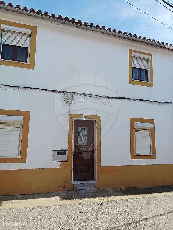 Moradia T4 para venda-23