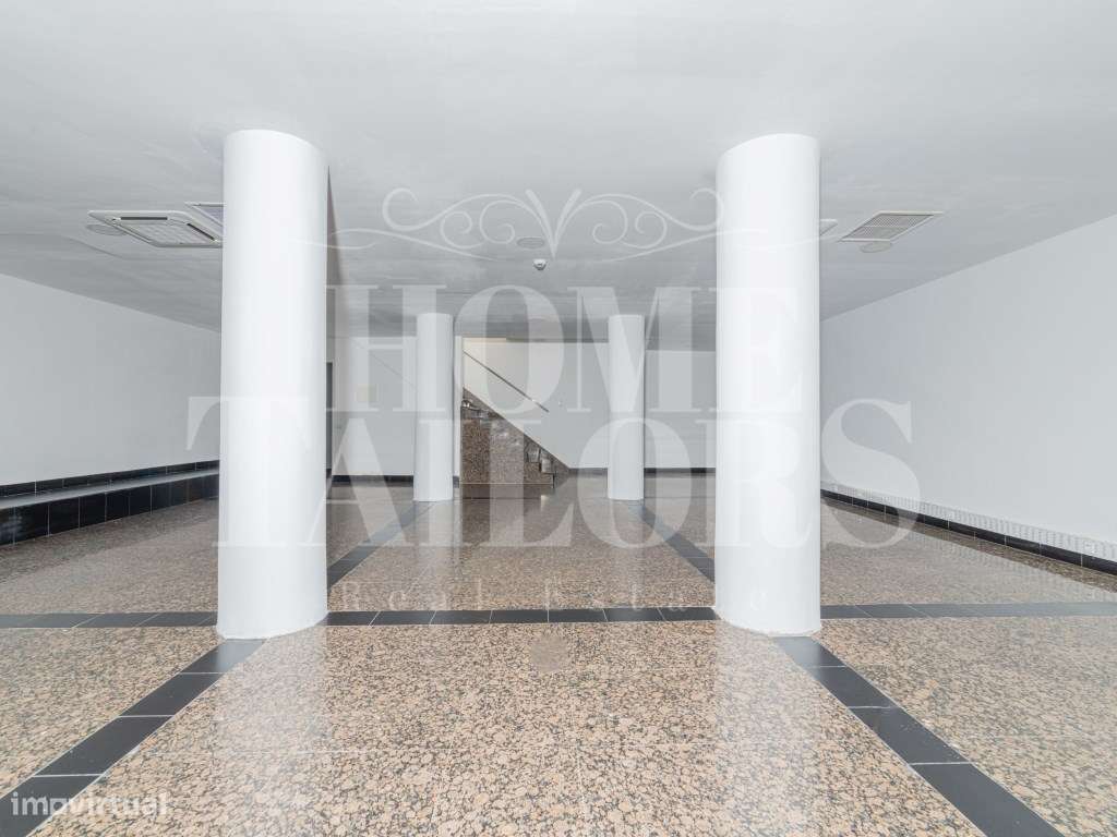 Loja na Barão Sabrosa, em Lisboa-8