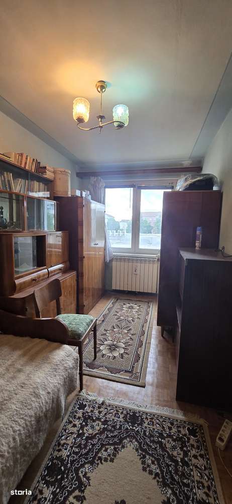 Apartament 3 camere,balcon inchis,etaj2,Terezian -Sibiu-2