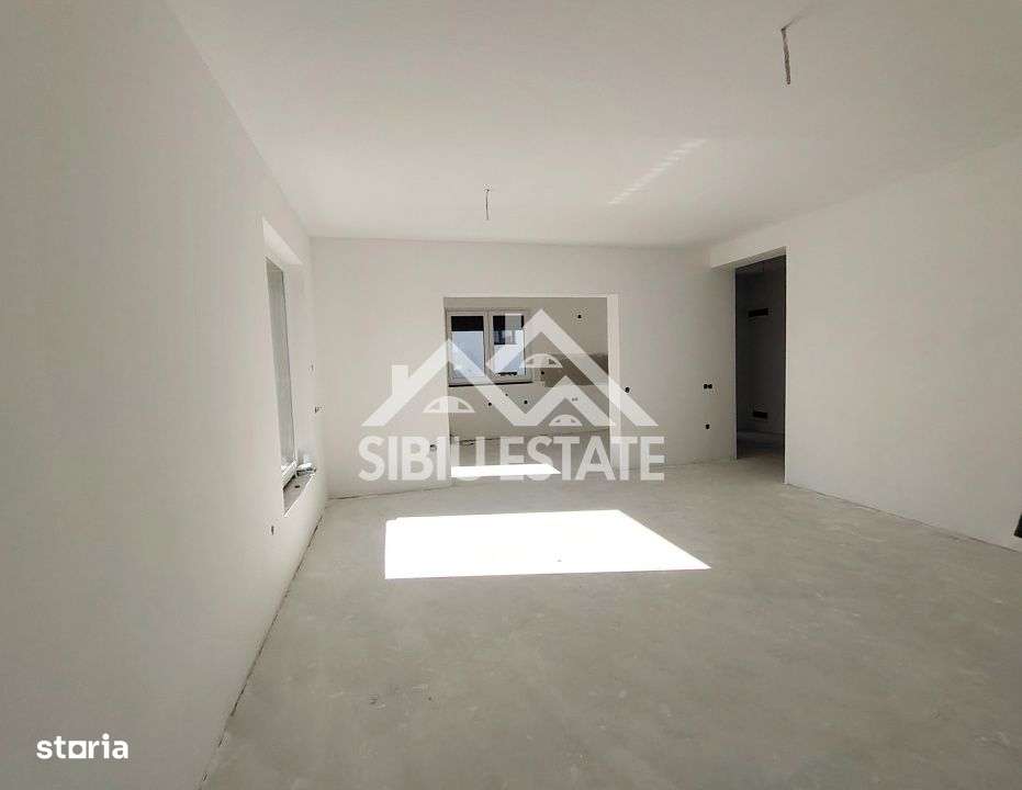 Casa cu garaj, pivnita, curte mare - Imagine principală: 5/20