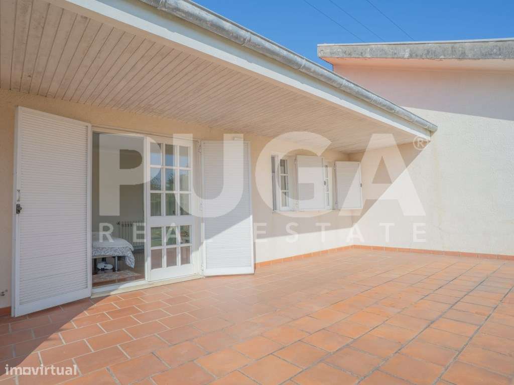 Moradia T5 em Miramar | Propriedade com 4.900 m², piscina coberta e...-12