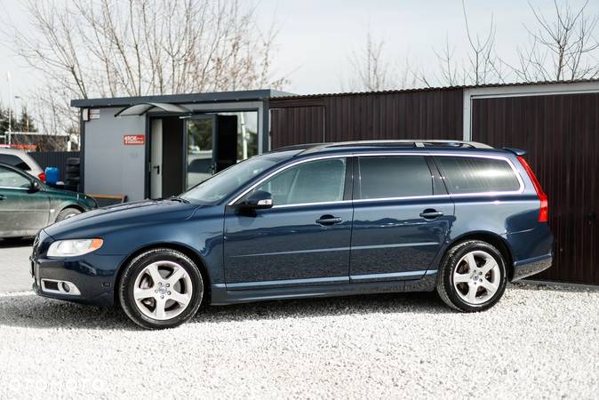 Volvo V70 2.5T R-Design Summum - 9