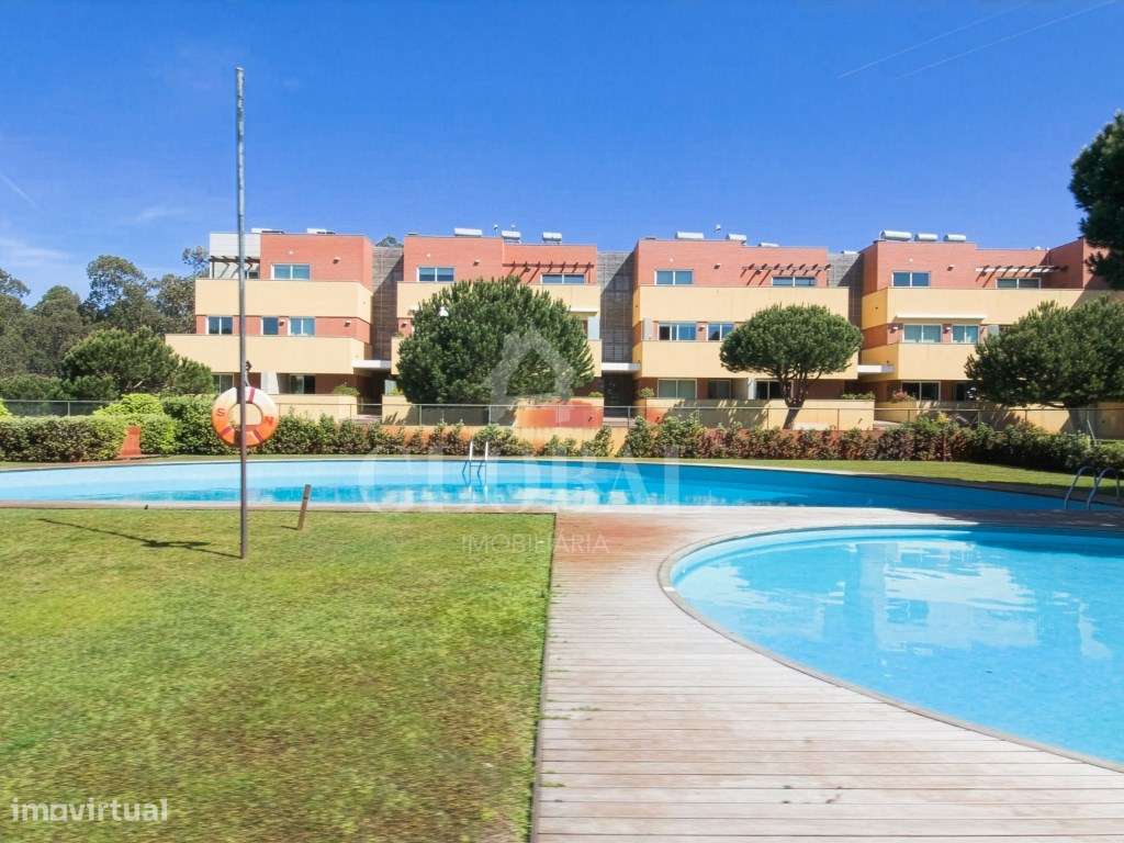 APARTAMENTO T1 FURADOURO (CONDOMÍNIO PRIVADO)-10