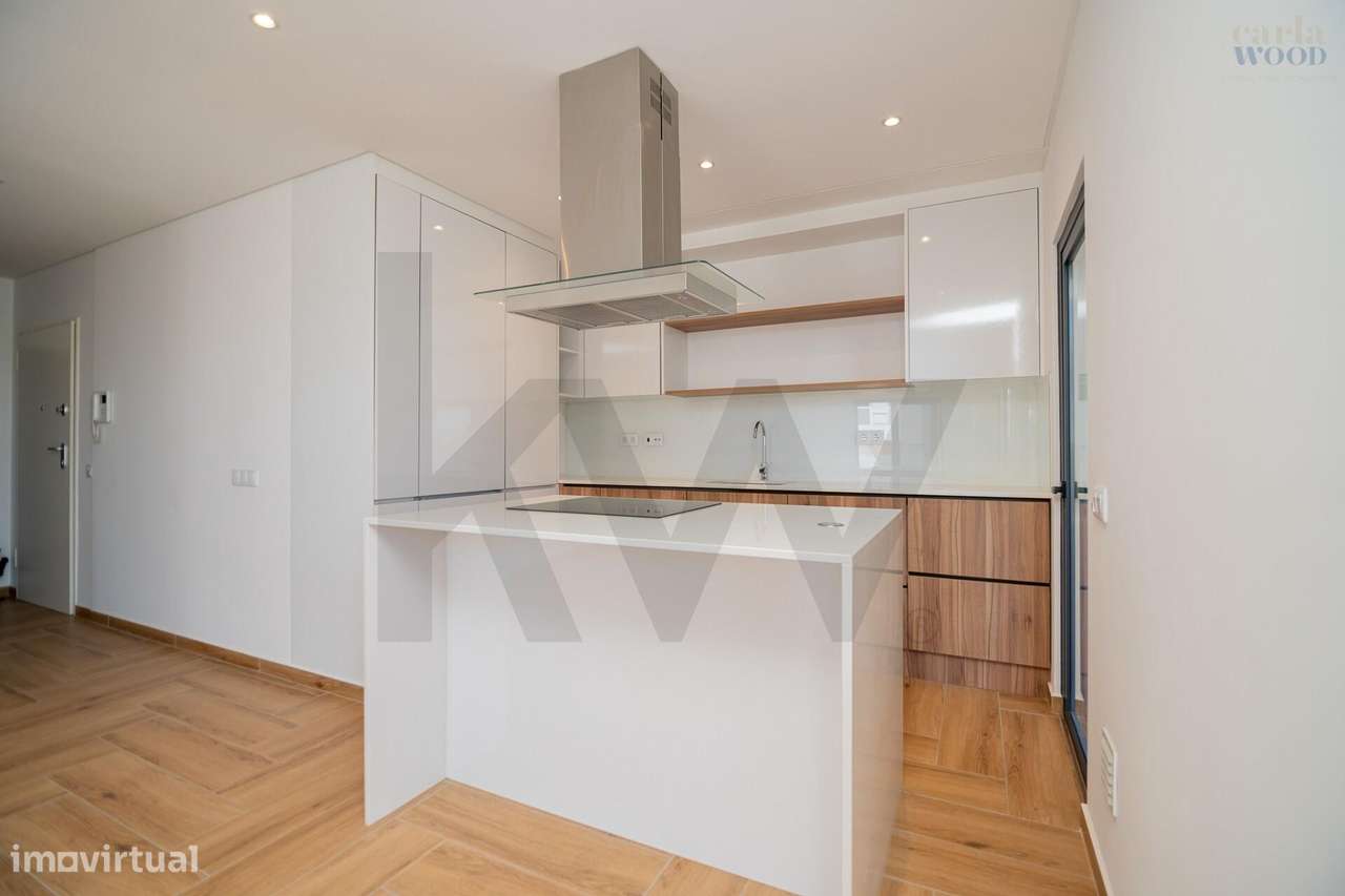 Excelente apartamento novo entre a cidade e o mar-12