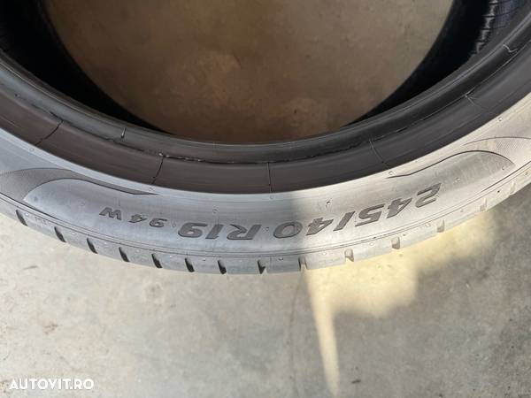 Vând 2 anvelope 245/40/19 Pirelli de vară ca noi - 4