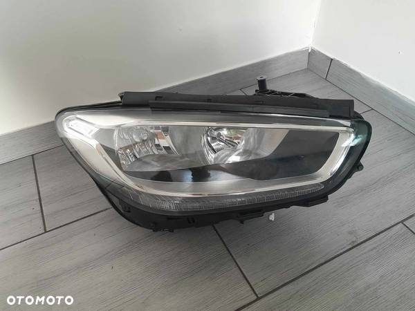 LAMPA PRAWA PRZEDNIA PRZÓD MERCEDES B KLASA W247 ZWYKŁA a2479067600  IDEALNA - 3