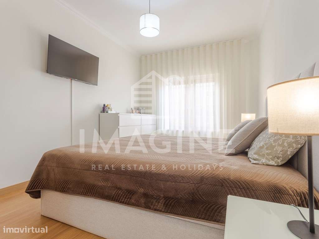 Apartamento T2 junto ao Hospital de São Bernardo-21