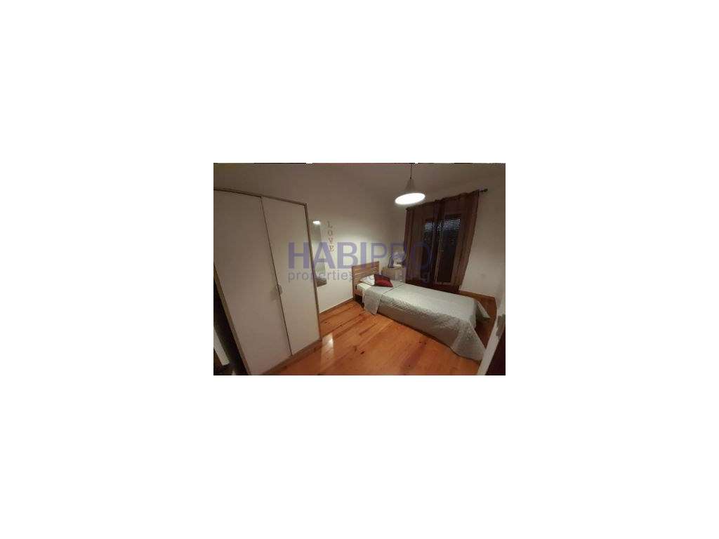Santa Catarina apartamento T3 com terraço de 36 m2-7
