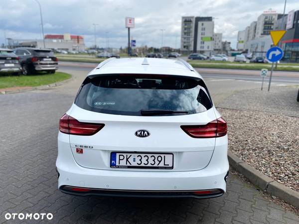 Kia Ceed 1.4 T-GDI M DCT - 8