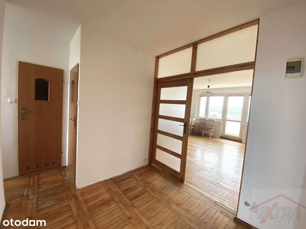 3 widne pokoje, duży hall, balkon-17