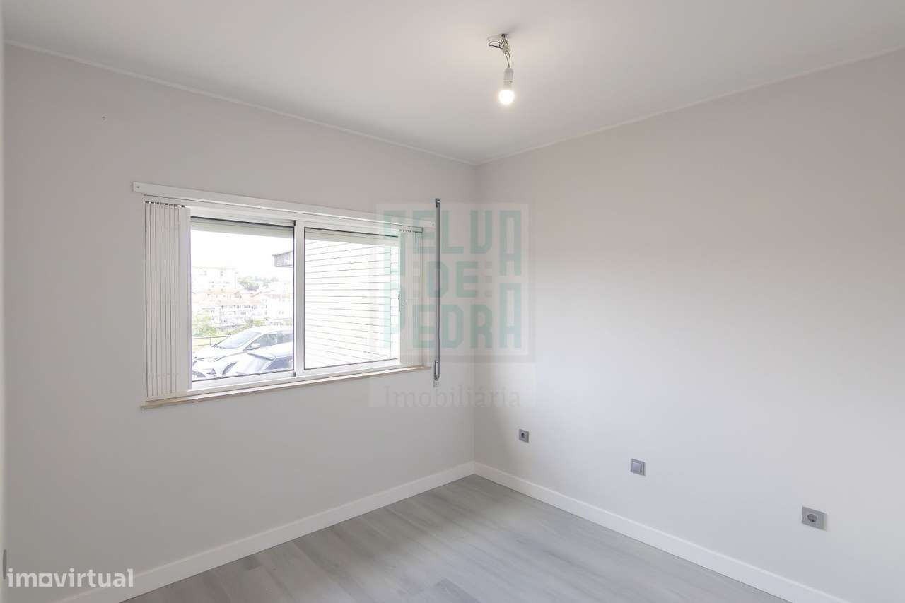 T3 Rio Tinto c/ garagem-12