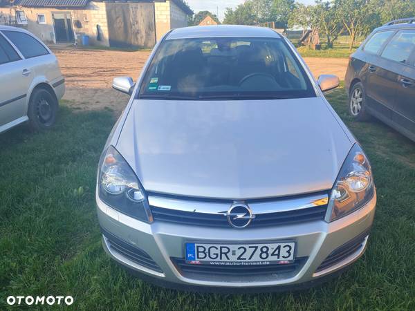 Opel Astra - 1