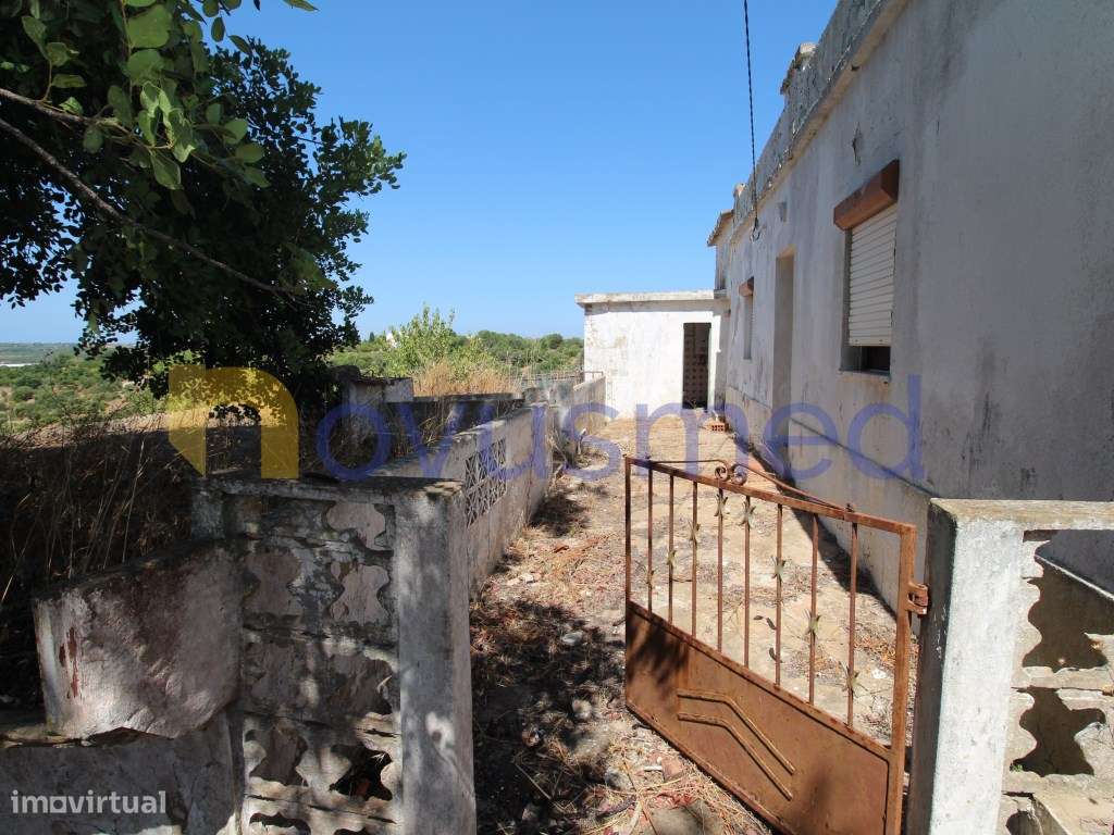 Casa com Projeto Aprovado para Moradia T3 com Piscina | Poço Barret...-31
