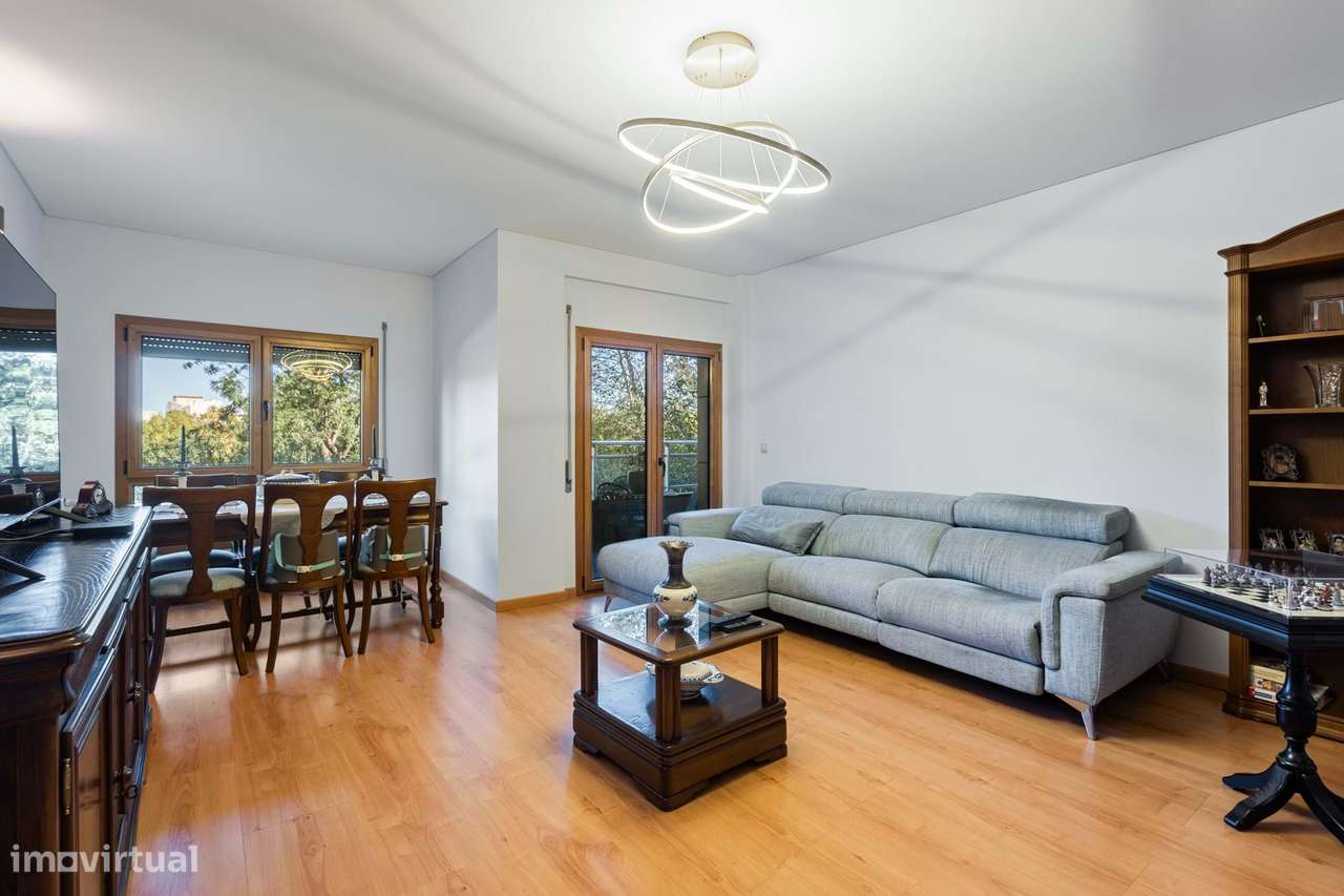 T3 exclusivo na Urbanização da Malvarosa-0