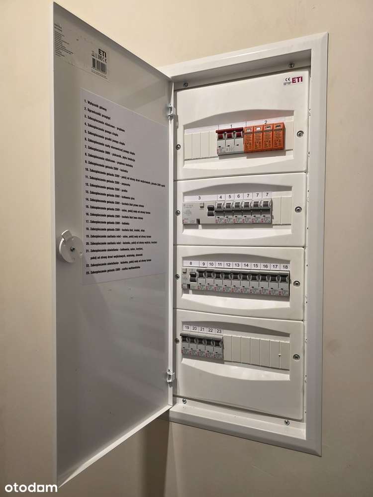 Nowoczesny dom parterowy-11