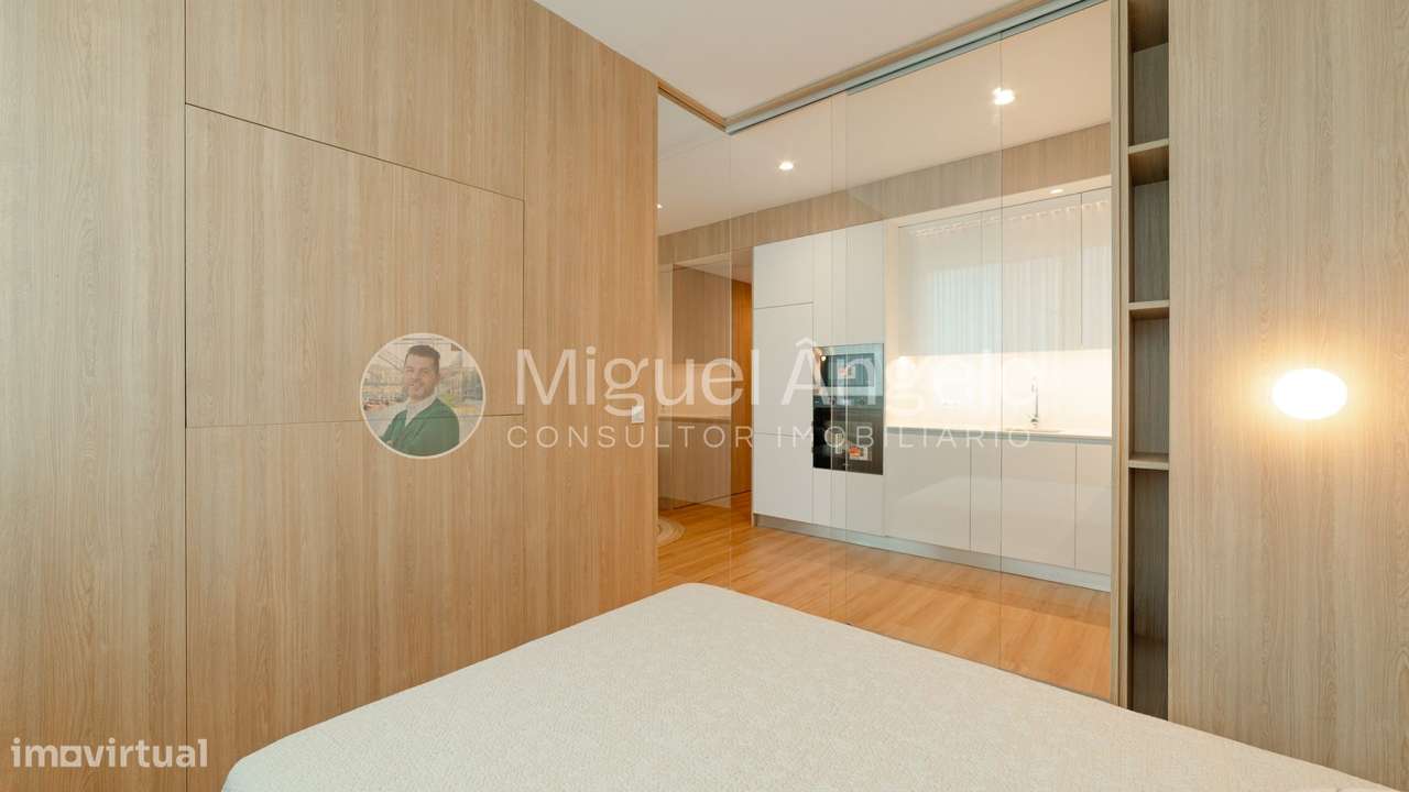 Apartamento T0 totalmente novo e mobiliado com lugar de garagem, Porto-9