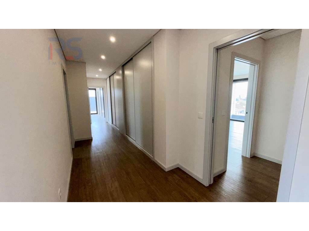 T4 último piso Boavista Porto-21