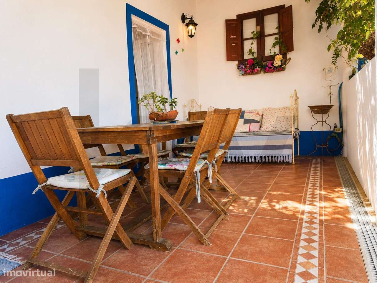 Charme Alentejano: Casa Tradicional com Pátio e Alma Portuguesa-12