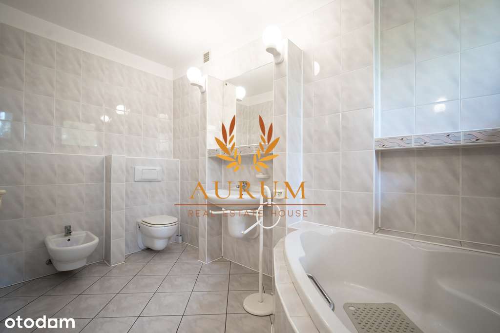 klimatyczny dom 220 m2 na Mokotowie-12