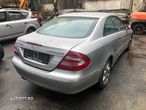 Dezmembrez Mercedes Benz CLK 200 gri Kompressor 2003 - 1