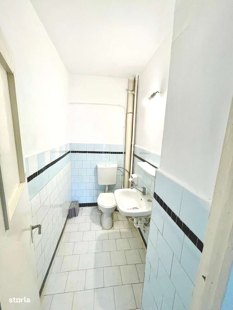 Apartament 4 camere, decomandat, 2 bai, etaj 2, centrala, PVC, Galata-7