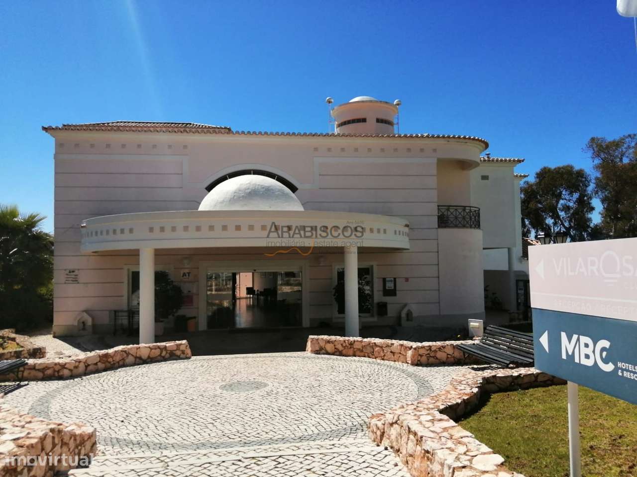 Estúdio - Vila Rosa - Condomínio fechado - Piscinas - Lugar garagem - - Grande imagem: 2/16