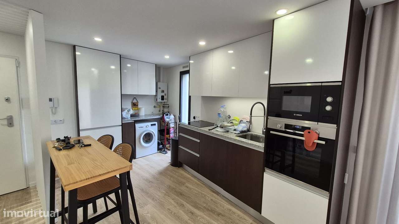 T3 Recuado no último piso, com terraço de 77,35m2 e garagem fechada-17