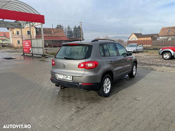 Volkswagen Tiguan 2.0 TDI 4Motion Trend & Fun - 4