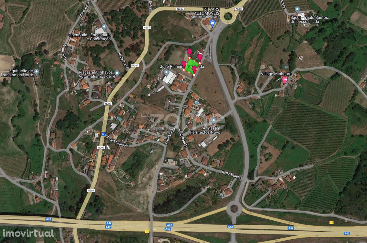 Terreno urbano com 1.424m2 em Varziela, Felgueiras
