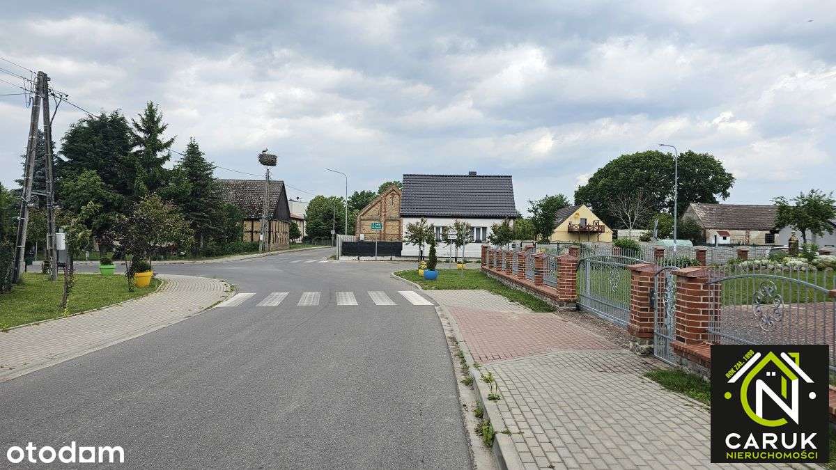 Działka z warunkami zabudowy  Chomino-0