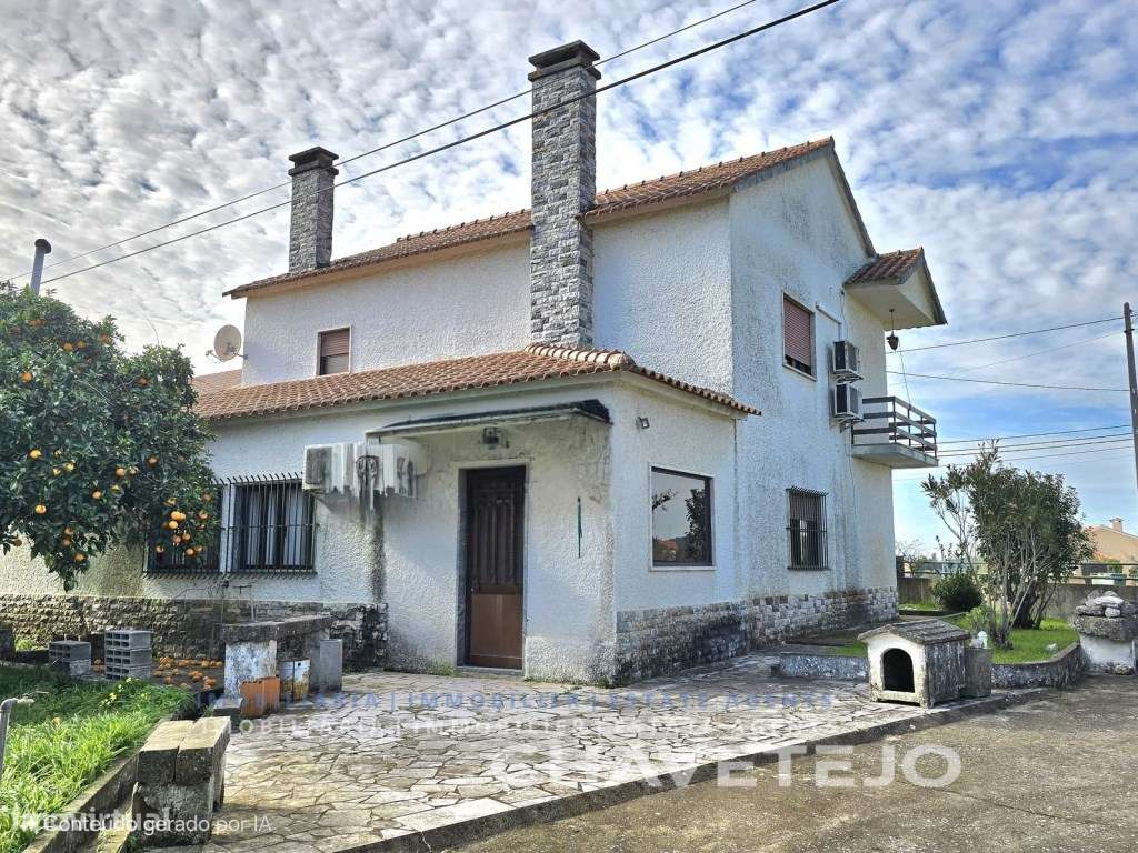 Quinta com moradia, garagem e furo a poucos minutos da Albufeira do... - Grande imagem: 2/35