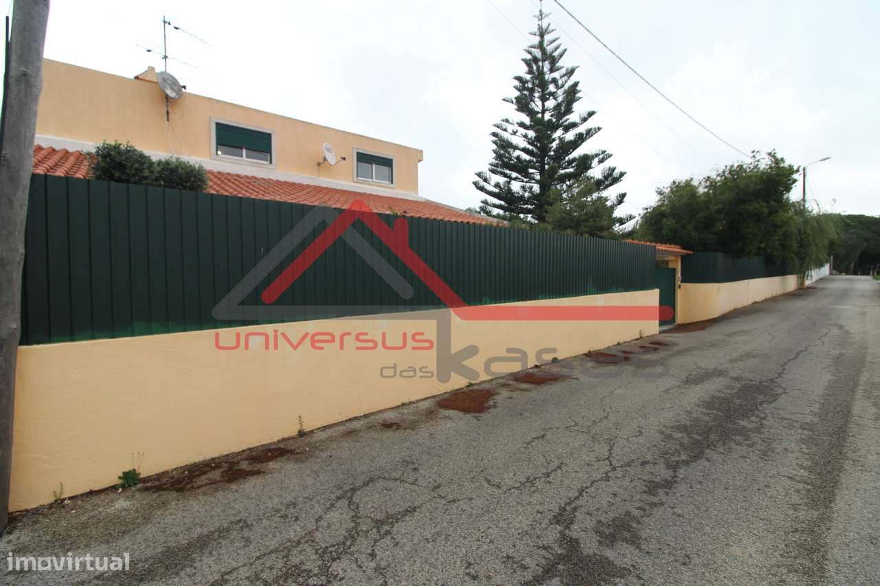 Moradia Isolada V3 com Piscina e Garagem - Terrugem, Sintra-45