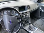 Volvo V60 DRIVe - 12